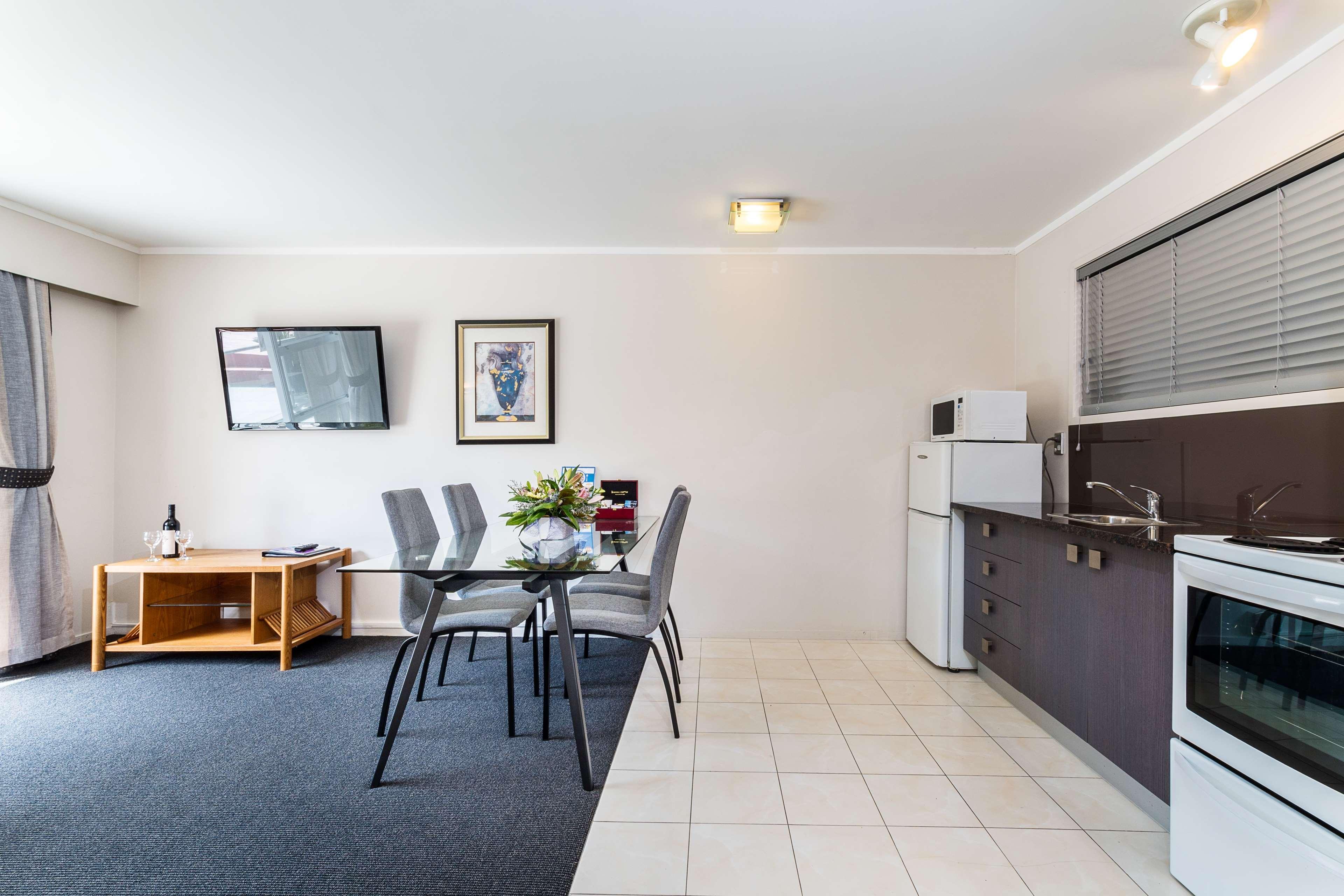 Best Western Newmarket Inn & Suites Auckland Exterior foto
