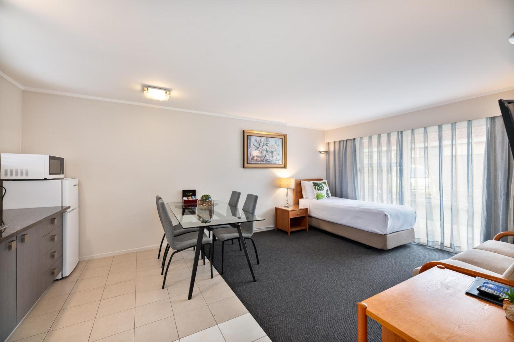 Best Western Newmarket Inn & Suites Auckland Exterior foto